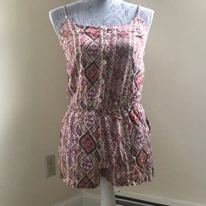 🛍2 for $12 Forever XXI Romper